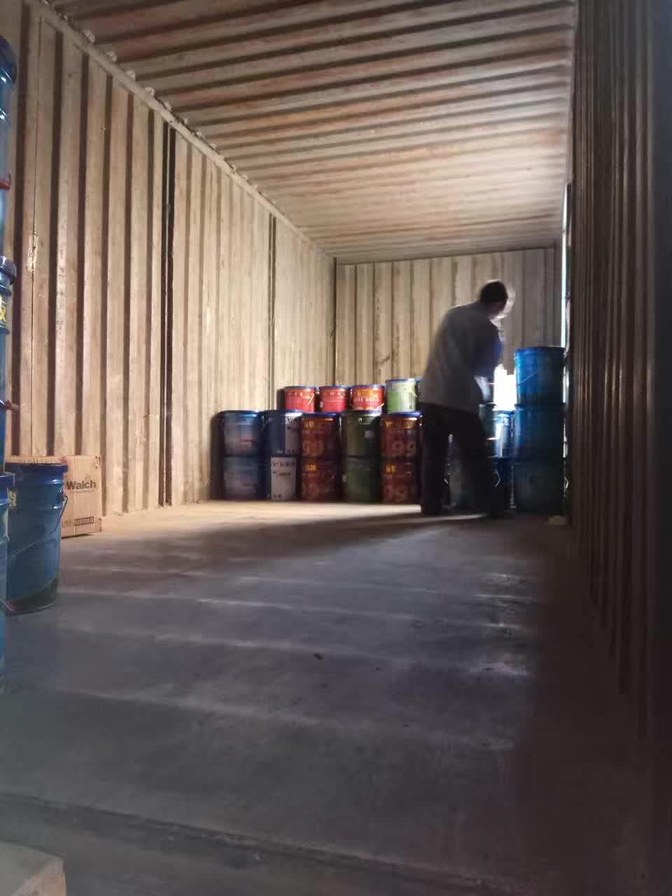 裝修旺季友情漆備貨充分，迎接客戶市場大需求