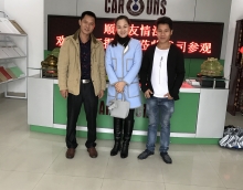 友情漆產(chǎn)品有口碑，客戶考察工廠求合作